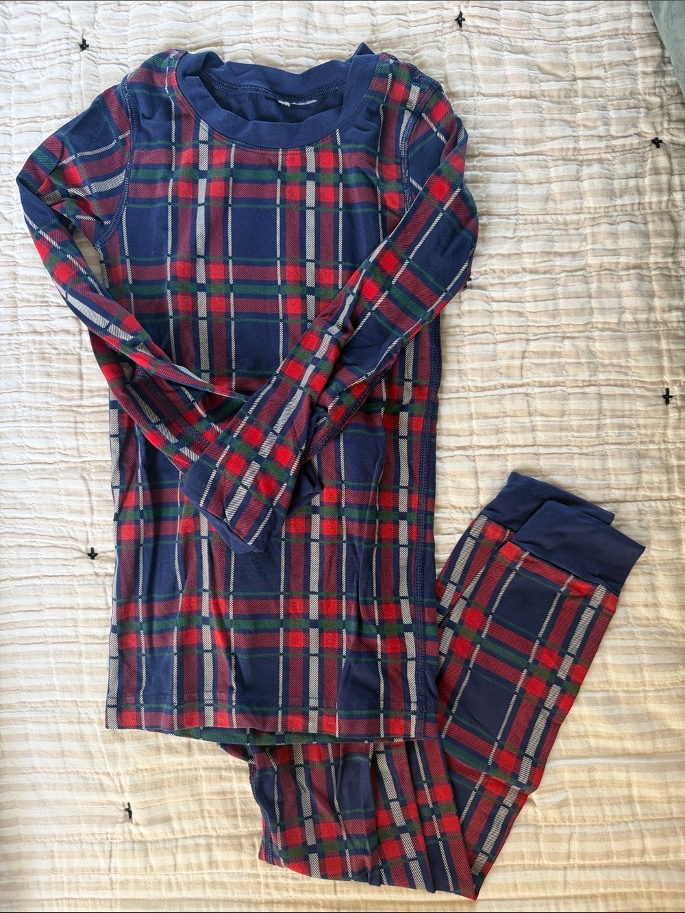 Hanna Andersson Navy Plaid Kids Pajama Set with Red & Green